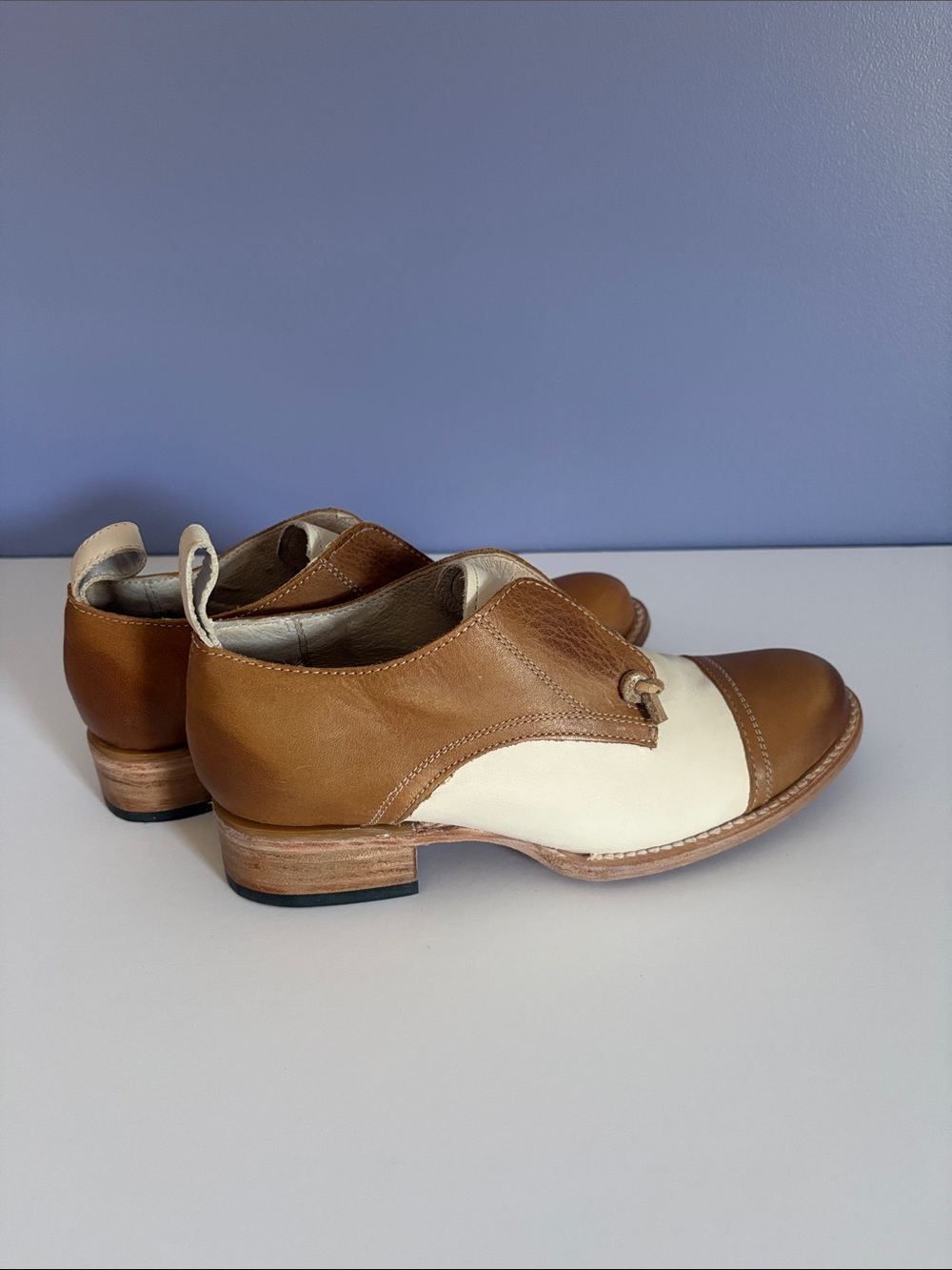Freebird Mabel Two-Tone Leather Flat Loafer - Brown & Cream